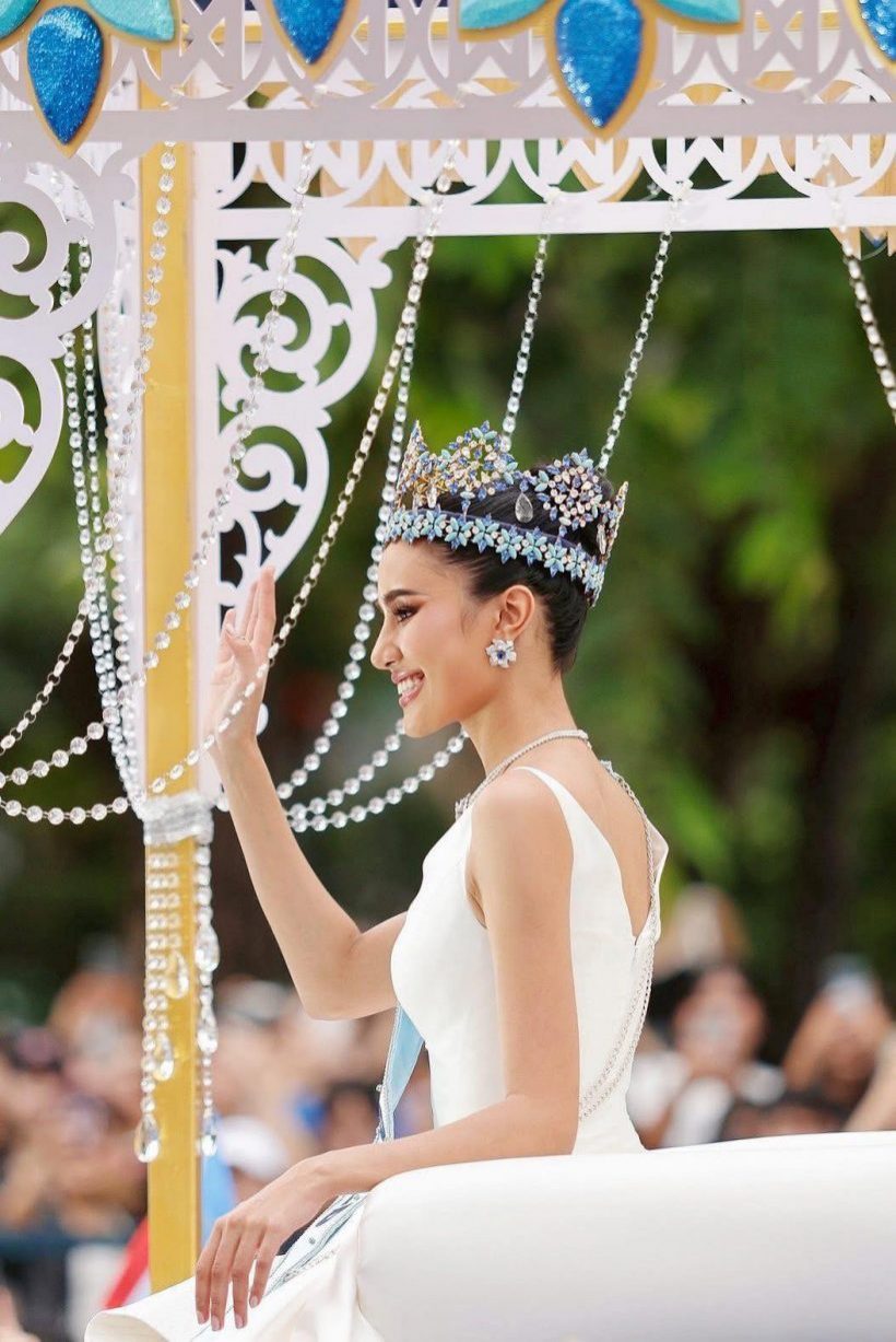 ส่องคอมเมนต์ชาวโลก หลังเห็นคนไทยแห่รอรับโอปอล สุชาตา กลับบ้าน
