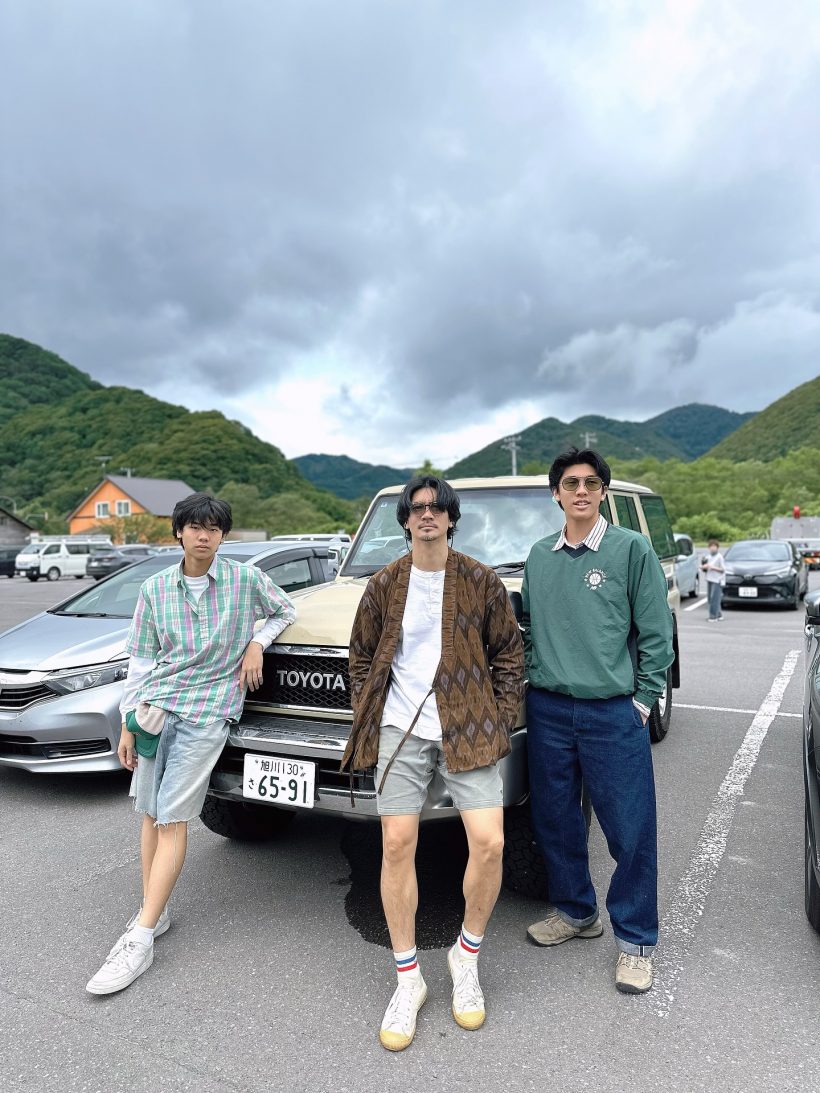 ส่องภาพความหล่อ ลูกชาย เคน ธีรเดช หน้าตาดีกันยกบ้าน