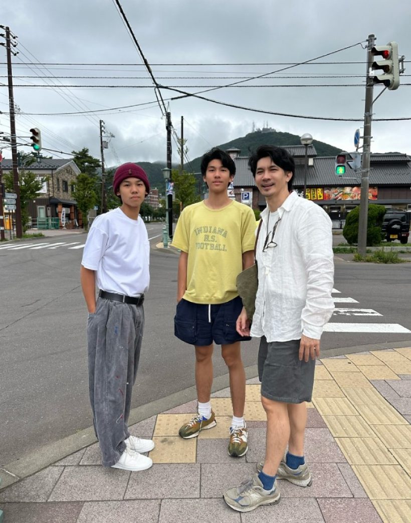 ส่องภาพความหล่อ ลูกชาย เคน ธีรเดช หน้าตาดีกันยกบ้าน