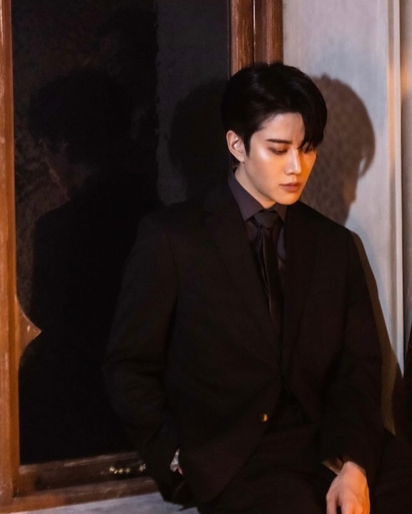 พระเอกดังคนนี้ ทำงานหนัก นอนดึก แต่เหมือนยิ่งหน้าเด็กลง!?