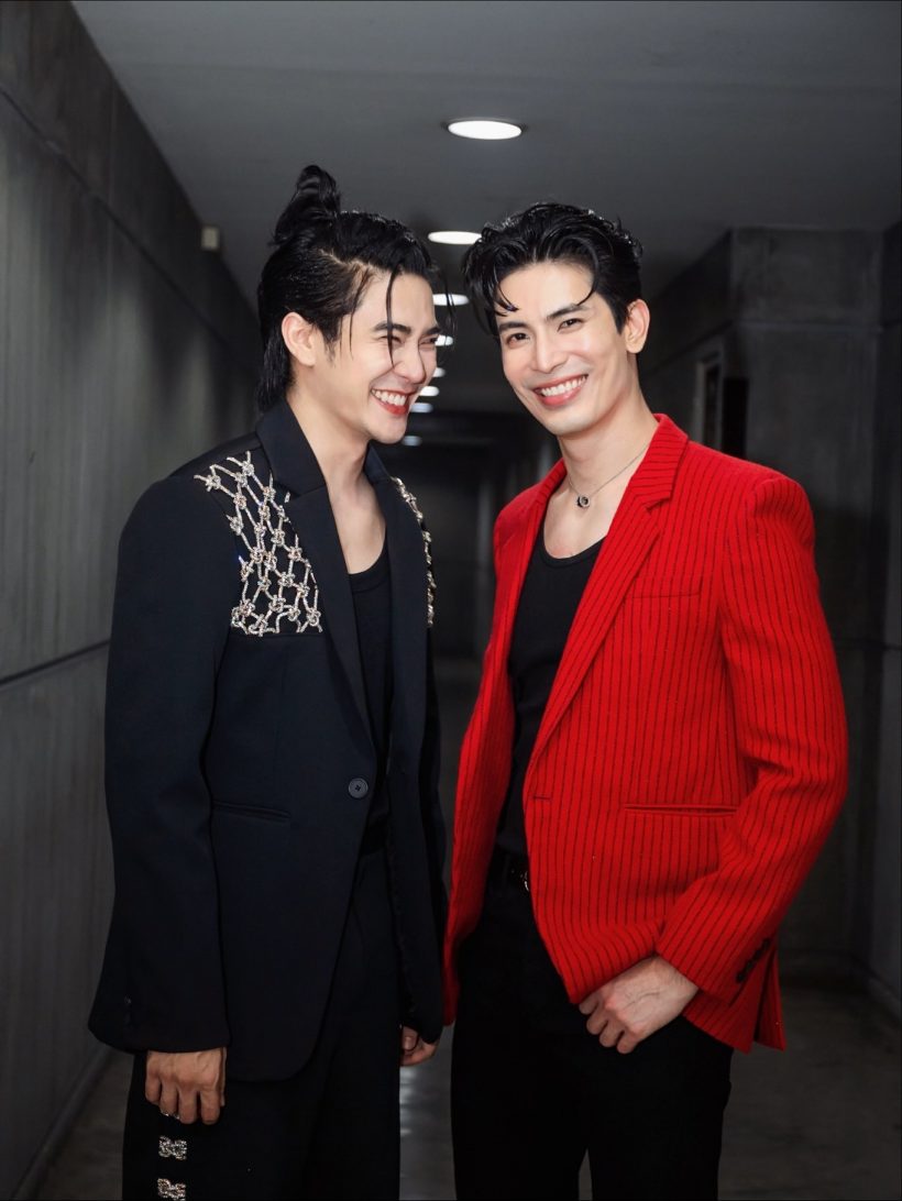 วินาที "ยูโร ยศวรรธน์" อึ้งจนเก็บไม่อยู่ เมื่อนักร้องหลังกำแพงคือ...