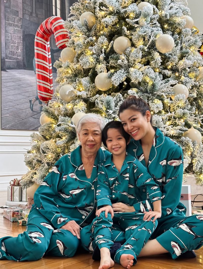 เอมมี่เศร้า...โพสต์อาลัยคุณแม่สามี ที่อยู่ด้วยกันมา 19 ปี