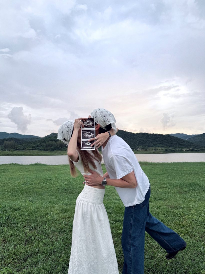 เเฟนคลับเเห่ยินดี คู่รักอินฟลูดัง ประกาศมีเบบี๋คนแรก