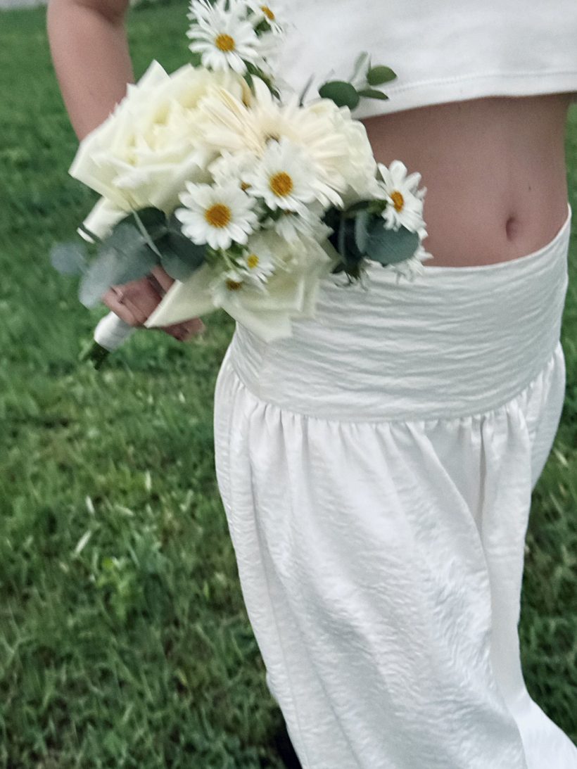 เเฟนคลับเเห่ยินดี คู่รักอินฟลูดัง ประกาศมีเบบี๋คนแรก