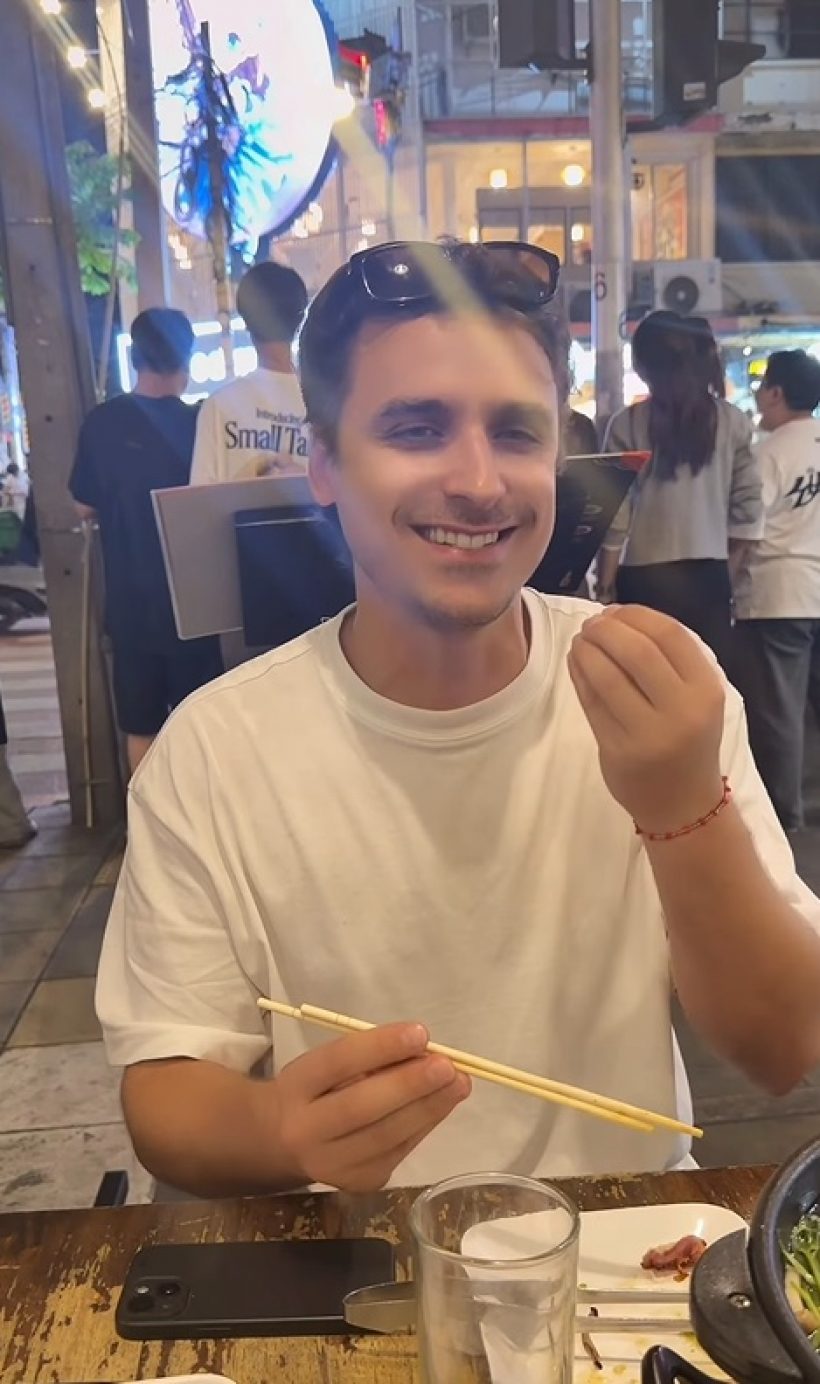 เปิดหน้าชัดๆ หนุ่มฝรั่ง มาหาลาล่าที่ไทย ที่แท้เป็นดารา