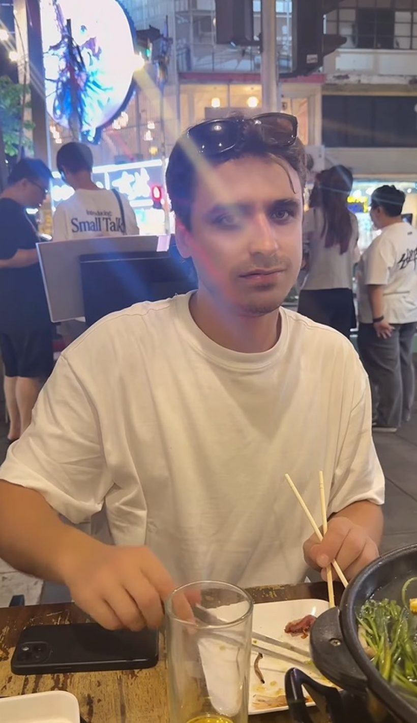 เปิดหน้าชัดๆ หนุ่มฝรั่ง มาหาลาล่าที่ไทย ที่แท้เป็นดารา