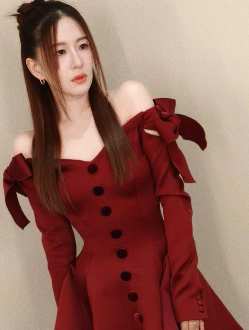 เซอร์ไพรส์! เธอคนนี้ คบแฟน15ปีแล้ว รอเปิดตัวพร้อมมีลูก