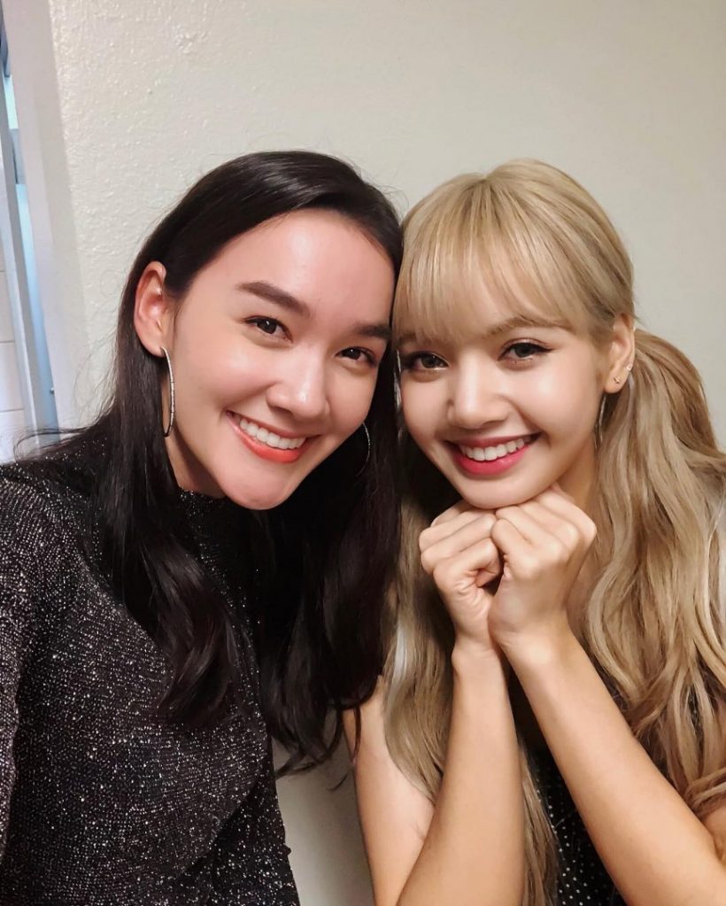 นางเอกคนสวย เล่าจุดเริ่มต้นสนิทลิซ่า ย้ำชัดไม่ได้เกาะเพื่อนดัง