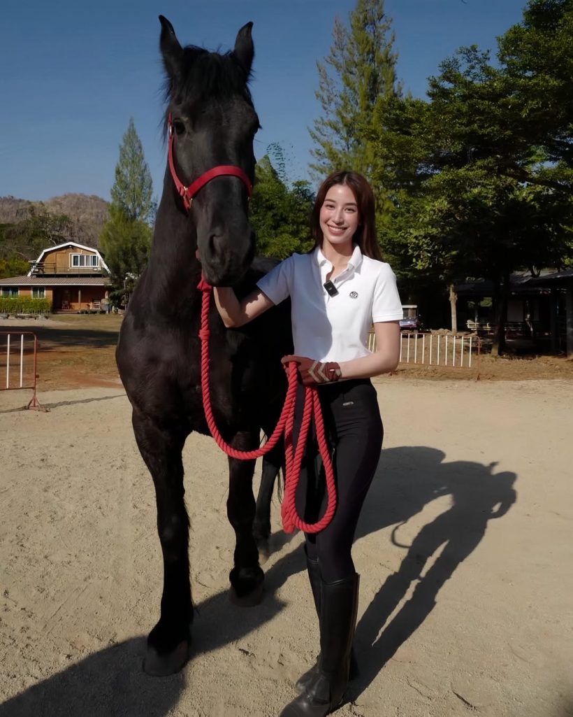 ชาวเน็ตแห่รีวิว มิ้นต์ ชาลิดา บอกตรงกัน ตัวจริงเป็นแบบนี้?