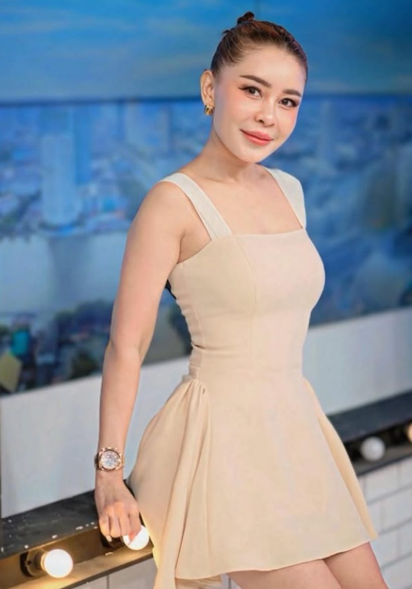 เป็กกี้ ศรีธัญญา ขึ้นศาลนัดแรก ฟาดแฮชแท็กเด็ด ถึงอดีตสามี