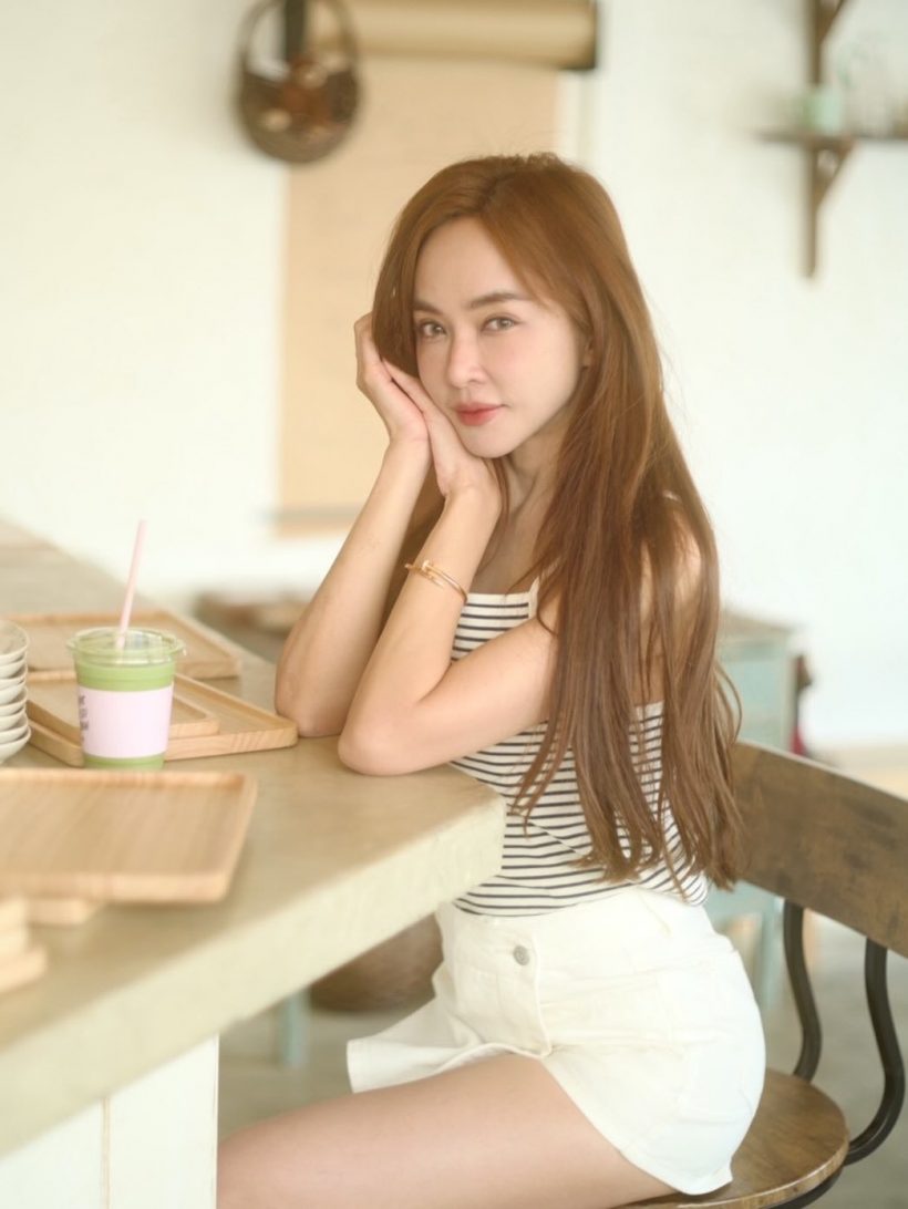 แซวทั้งวงการ! ดาราสาวตัวแม่ เปิดตัวรักใหม่ เสิร์ฟช็อตสวีทฉ่ำ