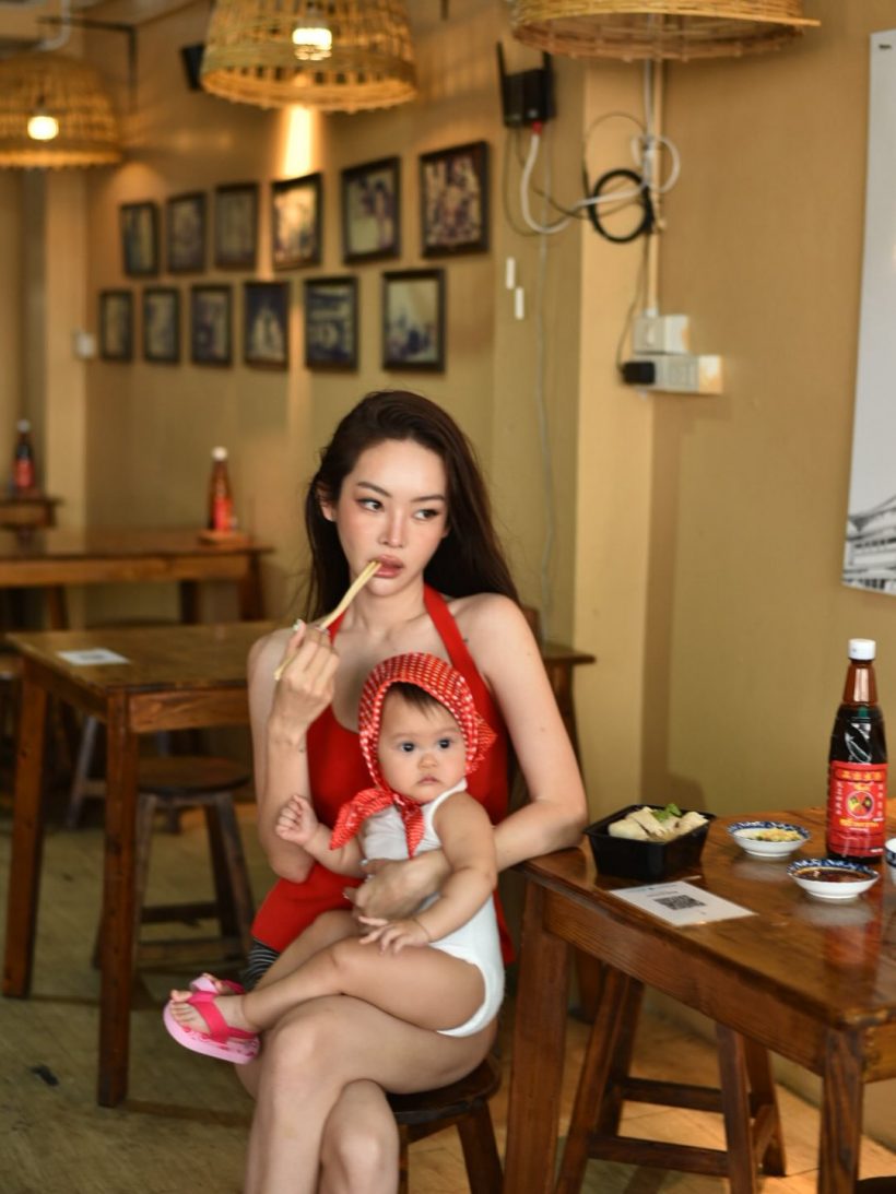 ดาราสาวดัง อุ้มลูกสาวไหว้เจ้าแม่กวนอิม หลังเคยมาขอไว้