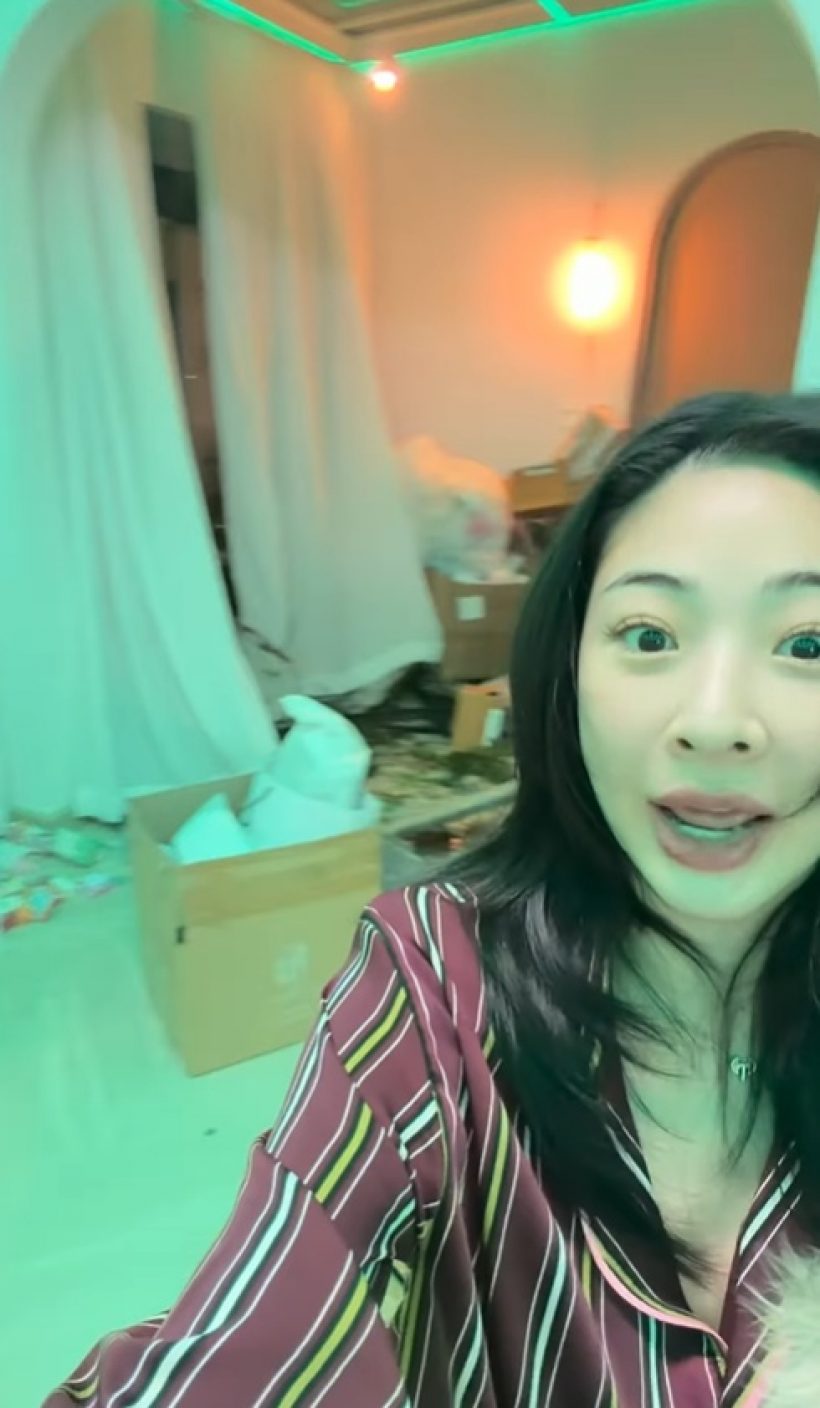 นางฟ้าตัวจริง! สาวสวยลูกหนึ่ง ถูกรถชนบ้านพัง แต่กลับห่วงคู่กรณี