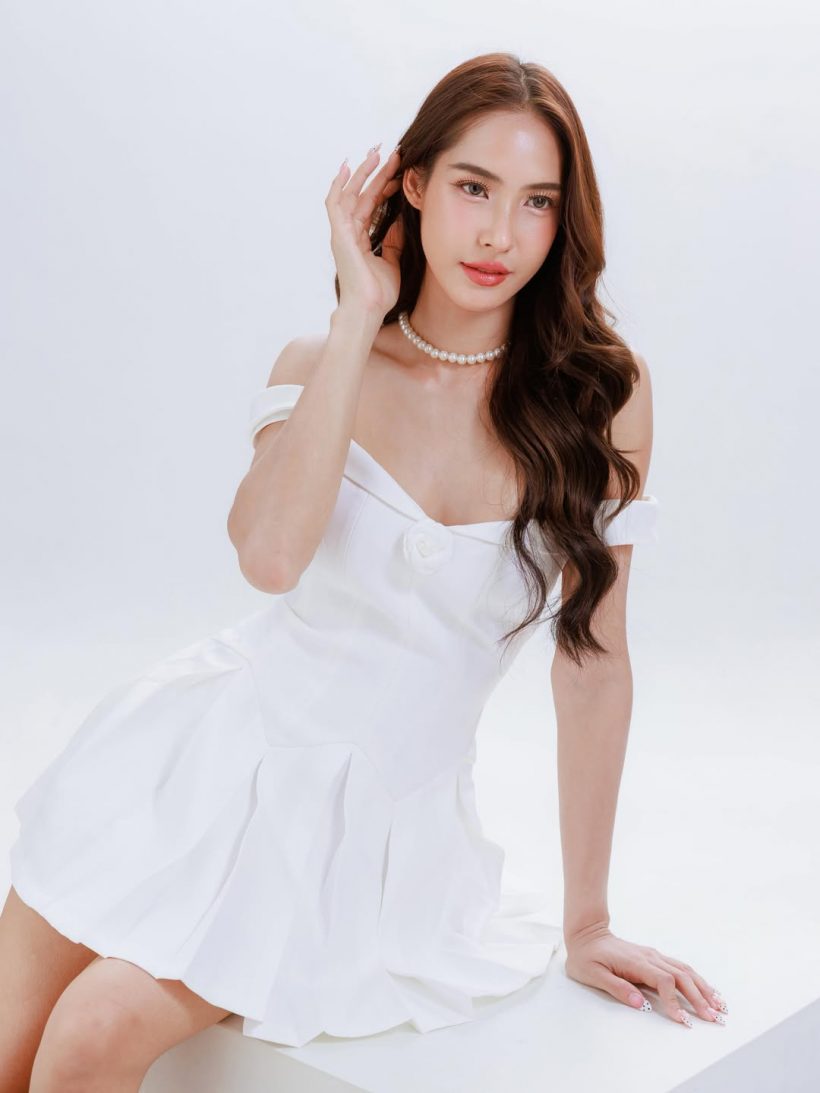 เฉิดฉาย! หม้ายสาวลูก 1 ครองตัวเป็นโสดสวยวันสวยคืนจริงๆ