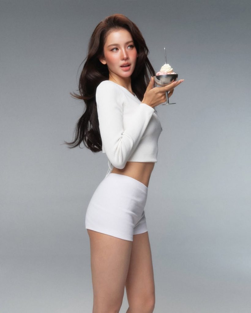 เปิดภาพล่าสุด โบว์ เมลดา อวดหุ่นชัดๆหลังเจอดราม่าปักปากกา