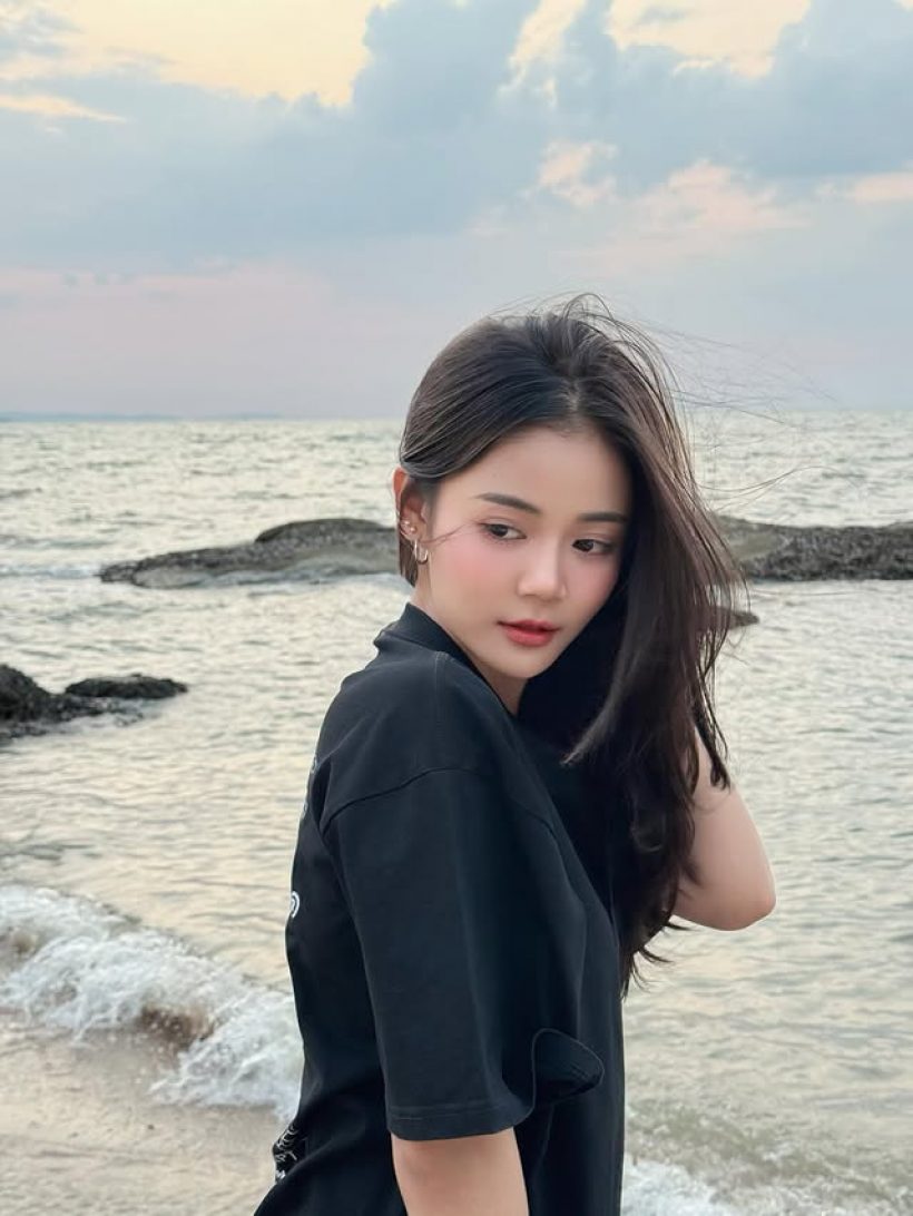 ช็อตนี้มีเขิน! กัปตันช้างโชว์หวานจุ๊บแก้มลำไย