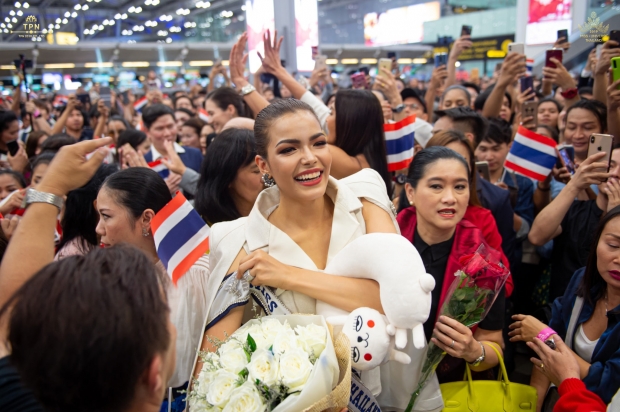 พร้อมเเล้ว! ฟ้าใส ปวีณสุดา ออกเดินทางชิงมงฯMU2019 เเฟนนางงามเเห่ส่งเพียบ