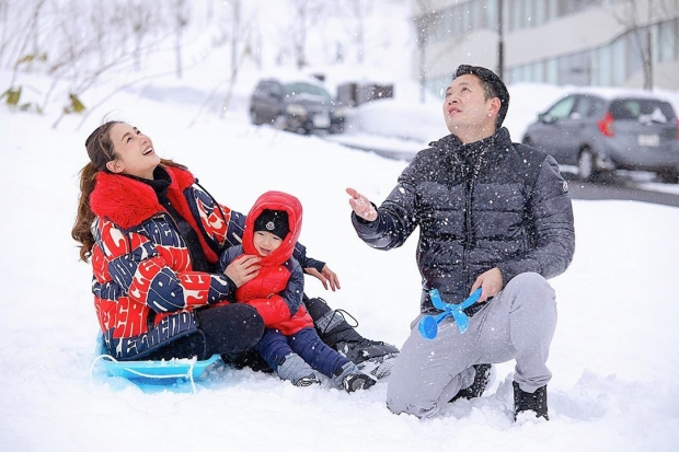 เนย โชติกา สุดภูมิใจ น้องอคิณ ช่วยดูแลแม่ ที่ท้องโตใกล้คลอด