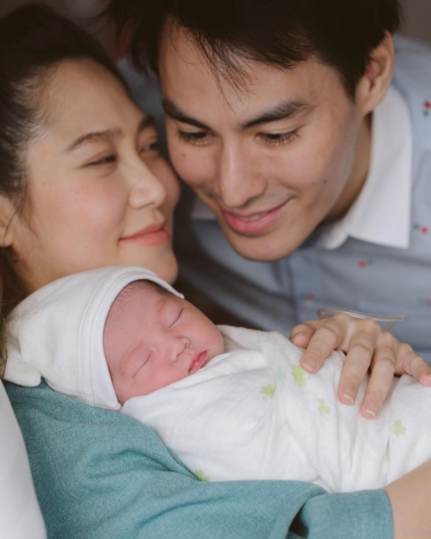 ชมรีแอค ‘น้องลูก้า’ เจอ ‘น้องมาโก้’ ครั้งแรกกับของขวัญสุดพิเศษ (คลิป)