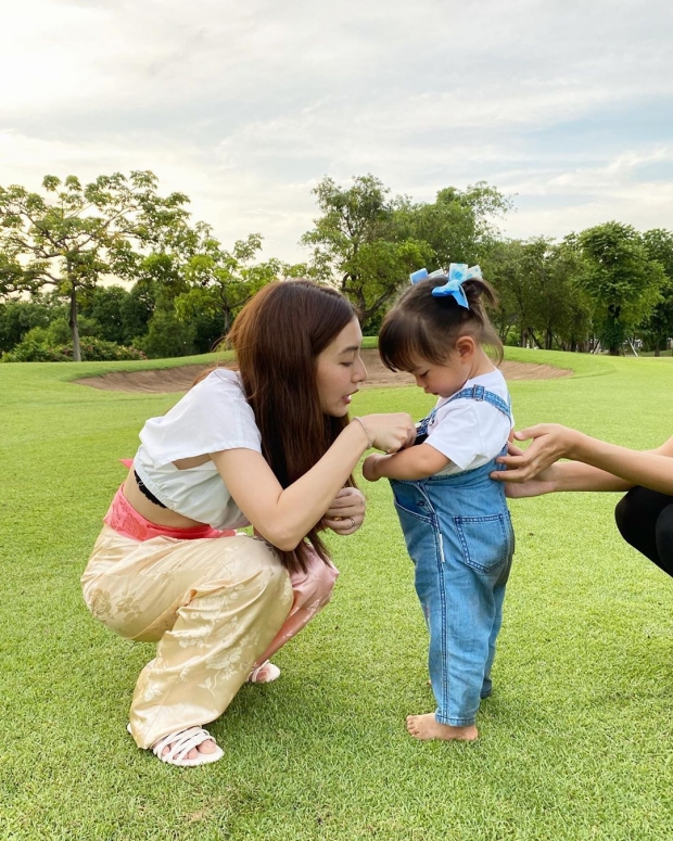 โมเมนต์น่ารัก มิว กับเด็กน้อย เเฟนๆเเห่เชียร์ รีบมีลูกเร็วๆเลย 