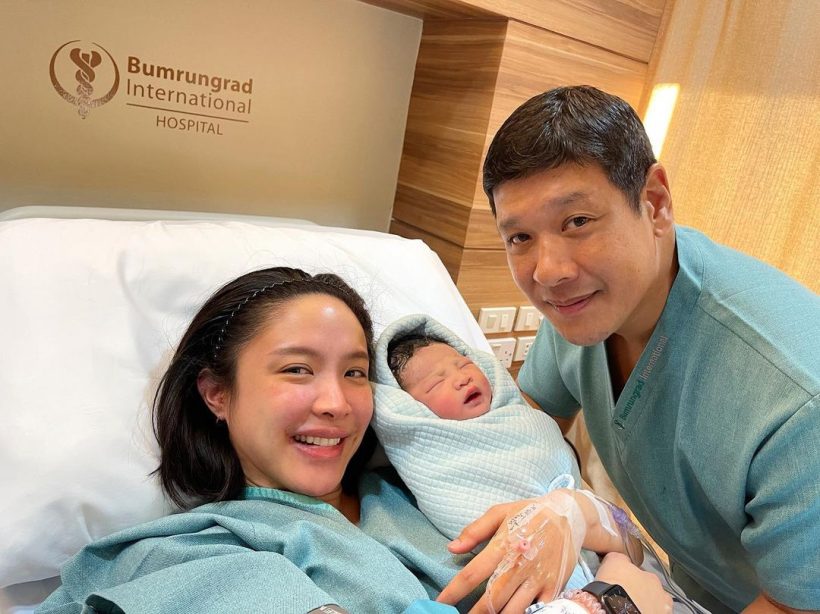 ซึ้งมาก!น้ำชา ชีรณัฐ เขียนบันทึกแรกของแม่ ถึงลูกชายสุดที่รัก