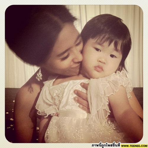 จุ๋ย - วรัทยา นิลคูหา