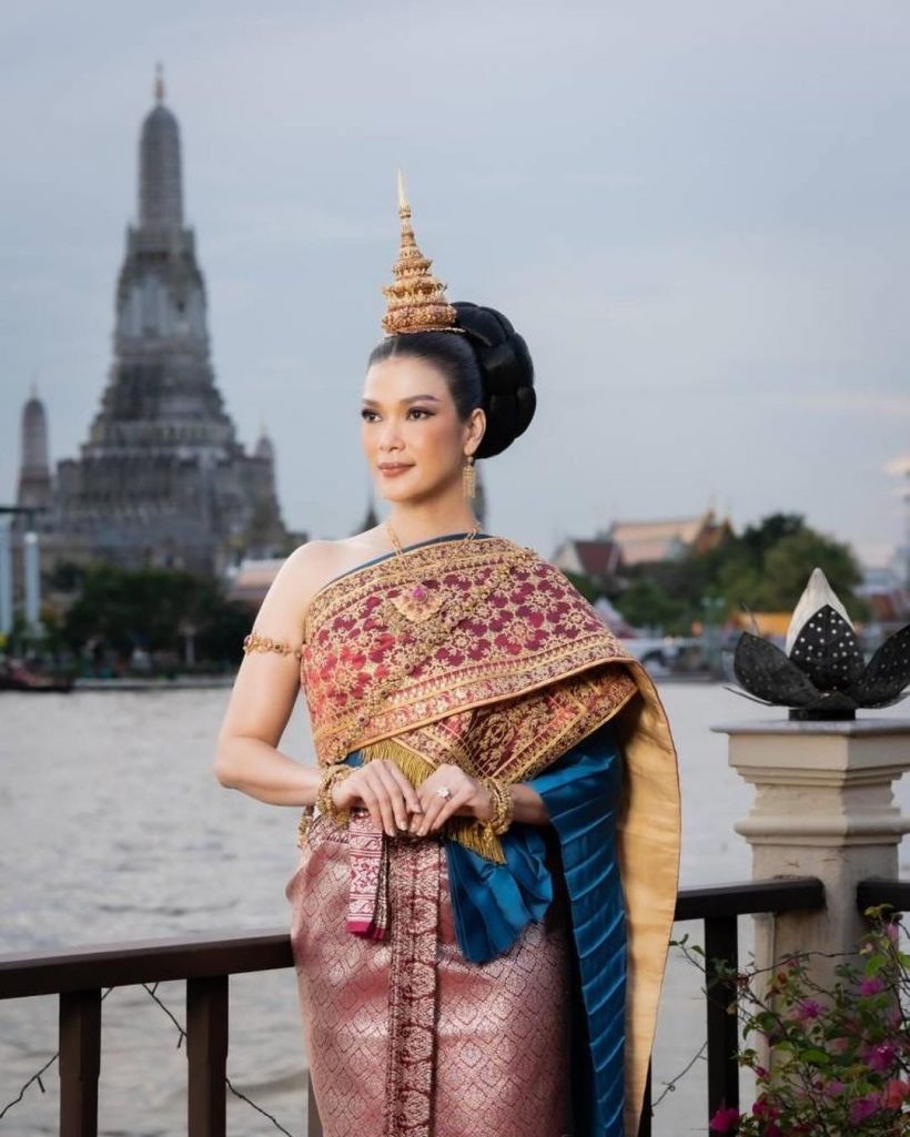  ว๊าว! ดาราลูก3ใส่ชุดดไทยสวยสง่า สมเป็นสะใภ้จ้าวแห่งบ้านจักรพงษ์ 