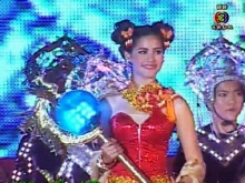 ญาญ่า-จอย รินลณี ช็อกเหตุพลุบึ้มมรณะงานตรุษจีนที่สุพรรณ