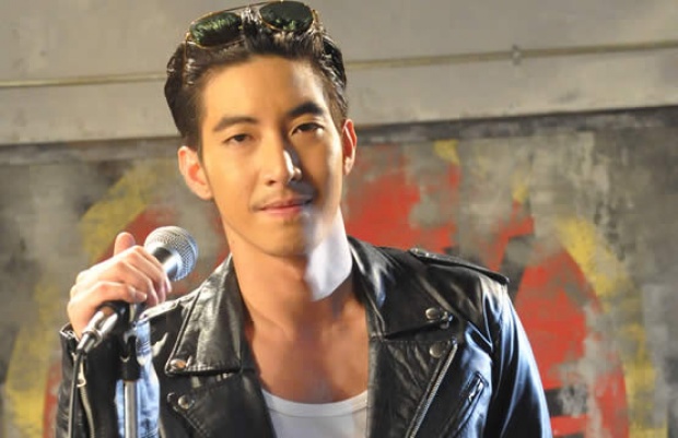 นี่ไงแฟนคนแรกของ โตโน่ ดีกรีแอร์โอสเตสและเจ้าของร้านทองเชียว!!