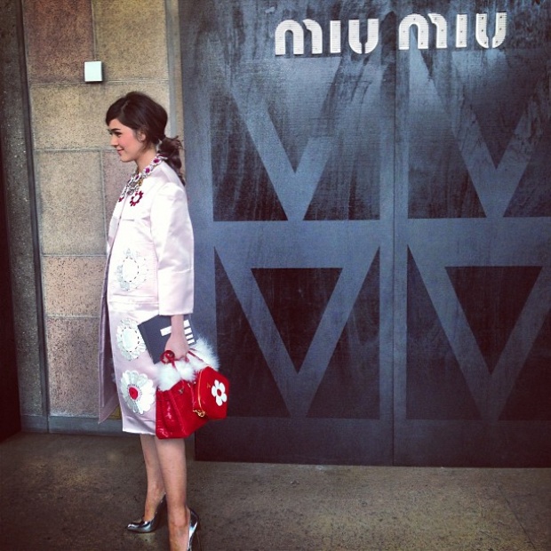 Miu Miu Fashion Show ครั้งแรกของ ชมพู่ อารยาVS ใหม่ ดาวิกา ใครเกิดใครดับ