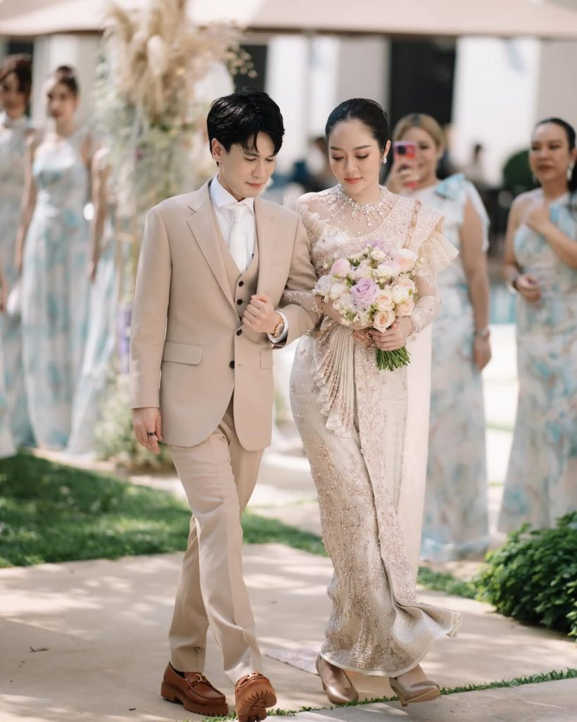 ชัดแล้วทายาทคนแรก แก้มบุ๋ม-พีท ใกล้มีข่าวดีหรือยัง
