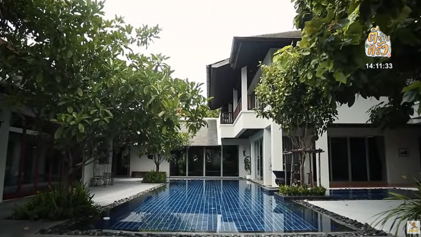 อลังการ! จั๋ง PERSES เปิดบ้านครั้งเเรก กว้าง-ร่มรื่นนึกว่าอยู่รีสอร์ท