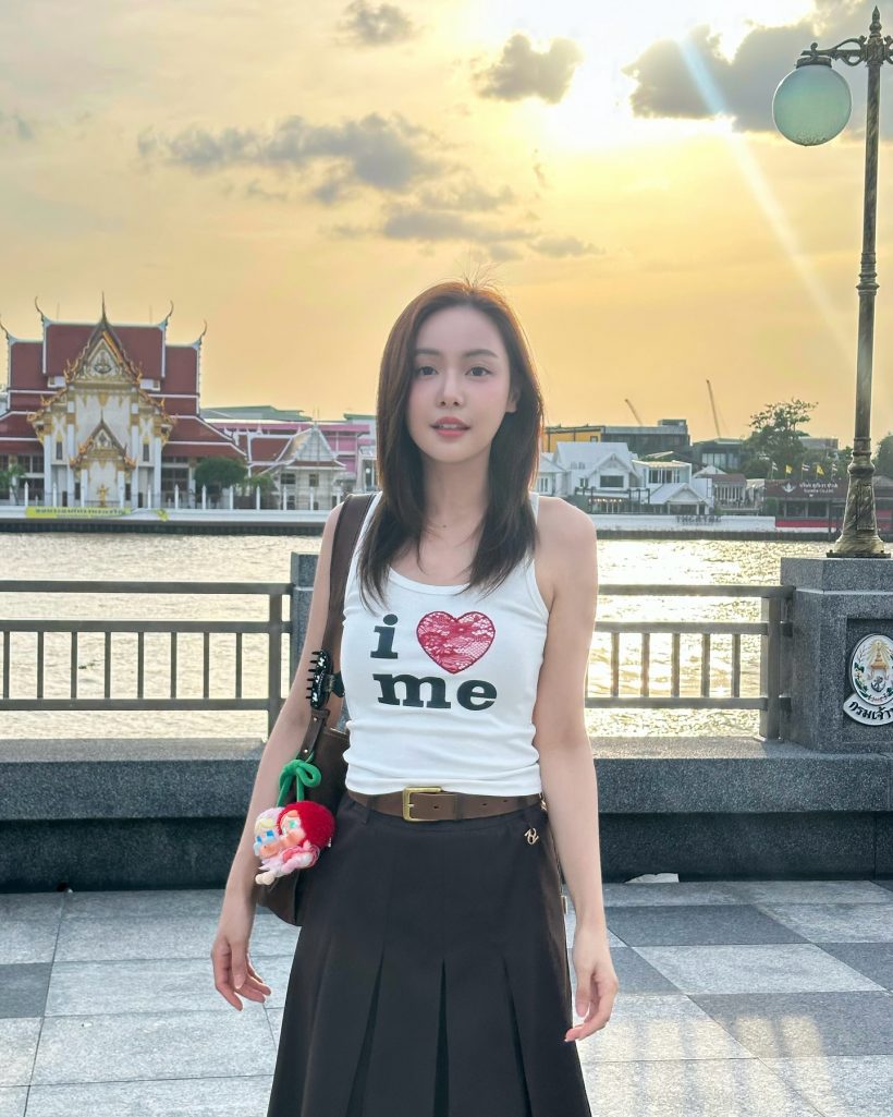 นางเอกสาวแง้มสัมพันธ์หนุ่มคู่จิ้น หลังคนเชียร์ให้รักทะลุจอ