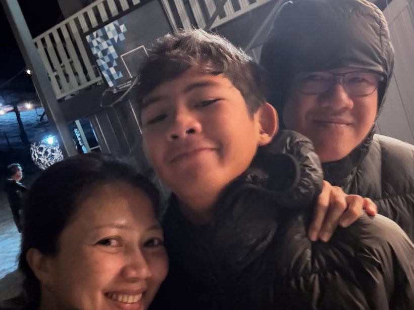 กุ๊ก กฤติกา อดีตพิธีกรข่าว เปิดภาพลูกชายคนเดียวโตเป็นหนุ่มหล่อแรง