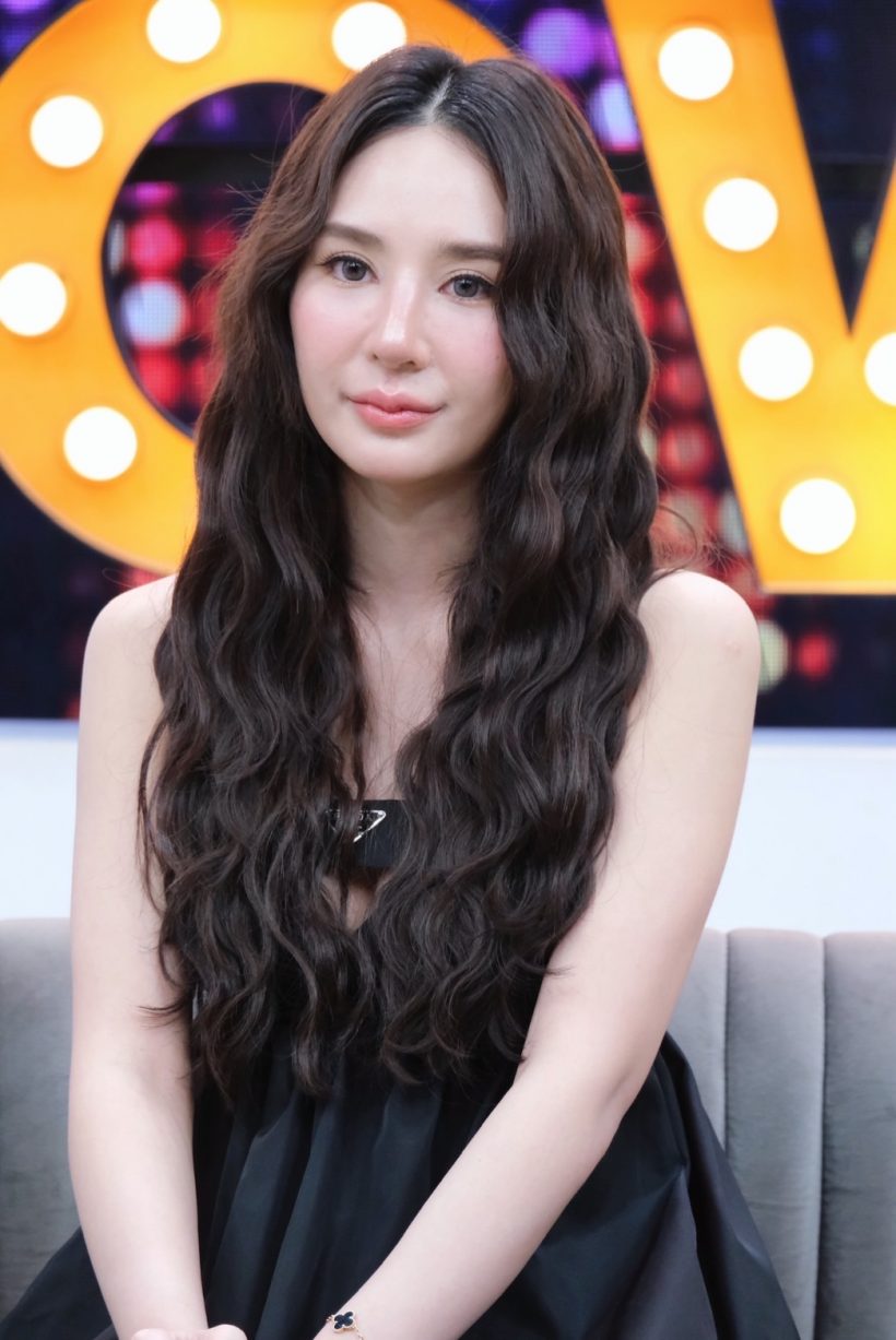 ฮือฮาทั้งวงการ! นางเอกดังประกาศที่เเรก ชอบผู้หญิง-ไม่มองชาย
