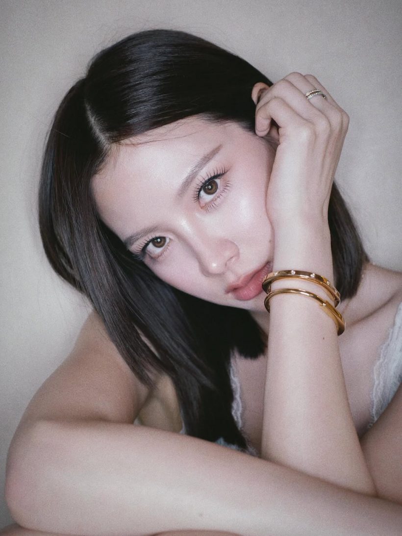 ใบเฟิร์น พิมพ์ชนก อวดลุคสุดเริ่ด ทำพระเอกดังลั่น ไม่เกินไปหน่อยหรอ
