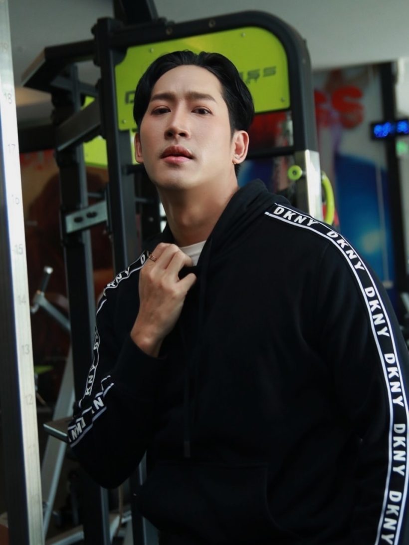 นักแสดงหนุ่มดัง ยอมรับตรงๆ อยู่ใกล้ LGBTQ แล้วหวั่นไหว!!