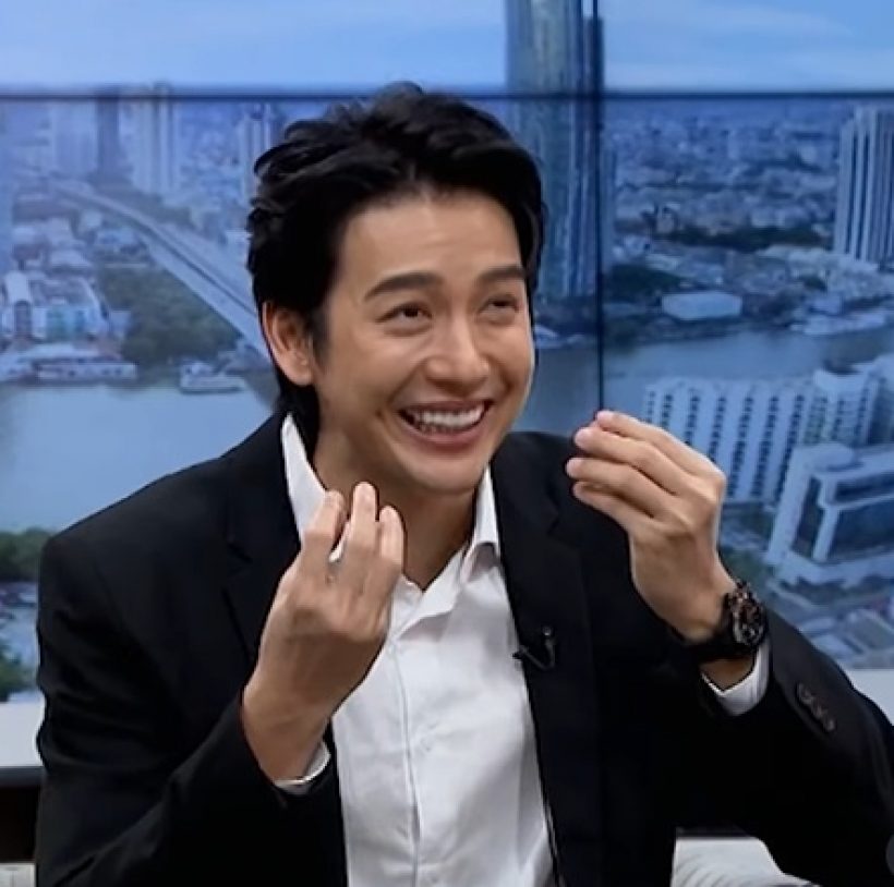 ดาราหนุ่มชื่อดัง ไม่อาย! ไหว้ขอบคุณเจนนี่กลางรายการ