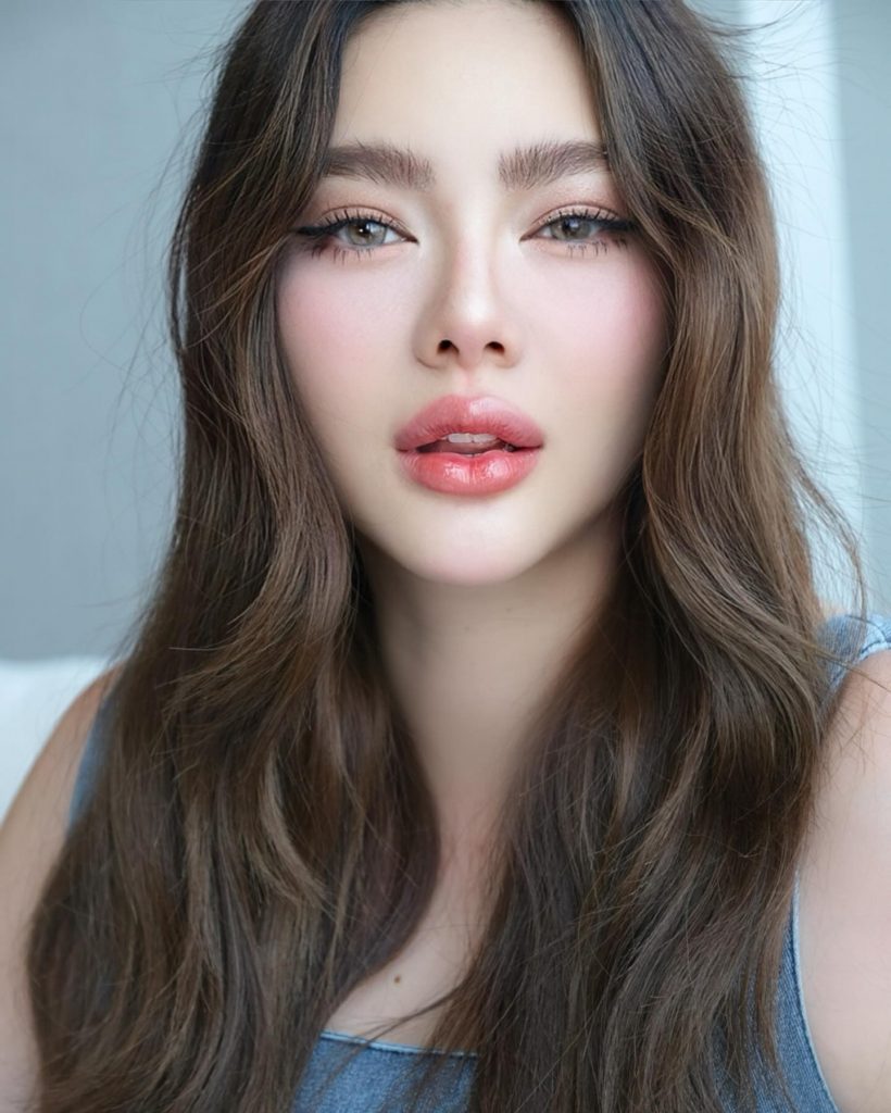 ดิว อริสรา ขอบคุณคนนี้ที่อยู่ข้างๆ เปรียบเหมือนพี่ชายคอยปกป้อง