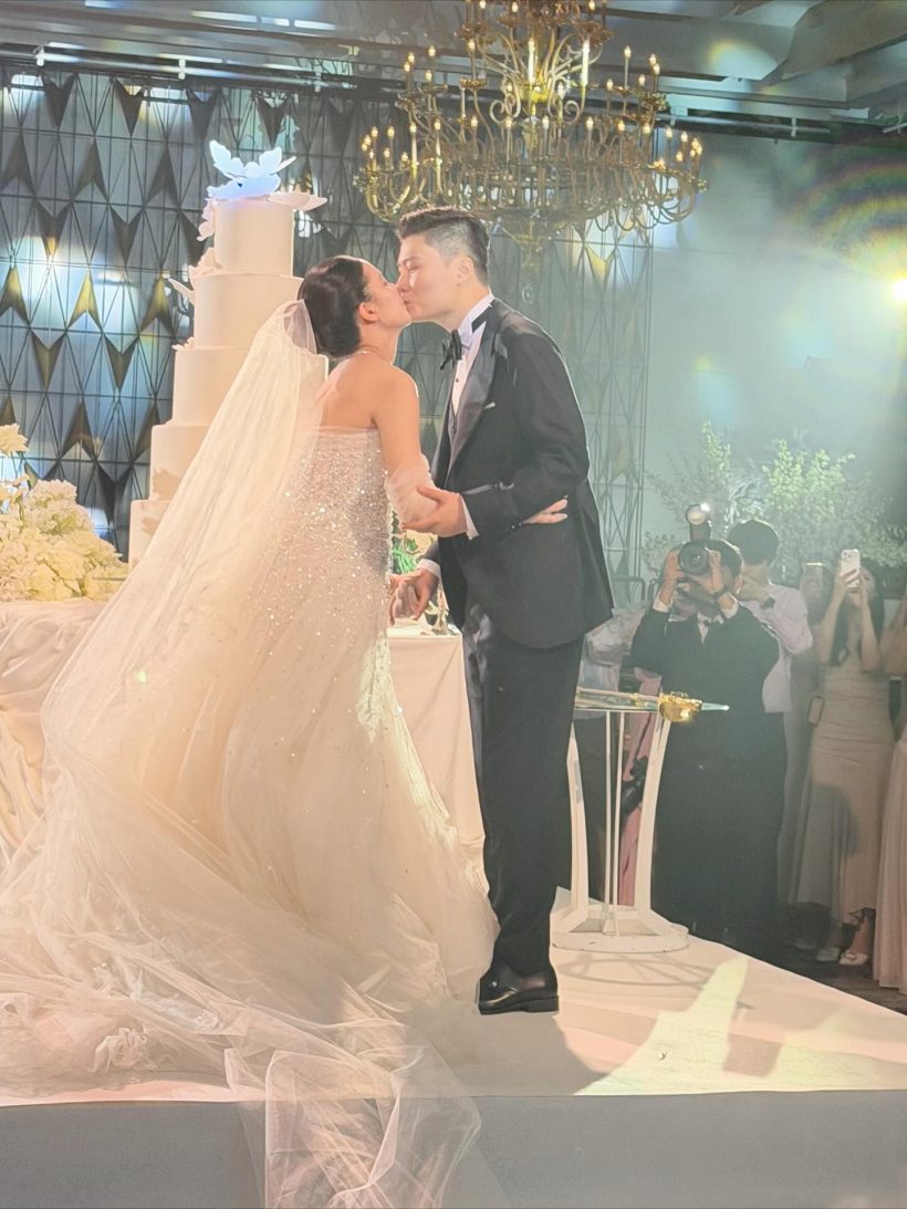 ออม สุชาร์ เห็นรอยยิ้มน้องสาววันแต่งงาน ของขวัญที่ดีที่สุด