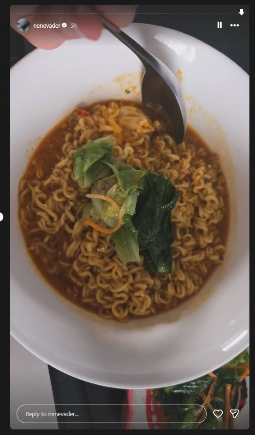 นั่นไง...ดาราสาวชัดเจนขอมูฟออน ลั่นแคปชั่นเด็ดไม่สนดราม่า แต่ก็ยังโดนปั่น!