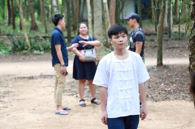 รวมพลเด็กถ่ายทอดมิวสิควีดีโอเทิดพระเกียรติ “สายใยจากพ่อ”