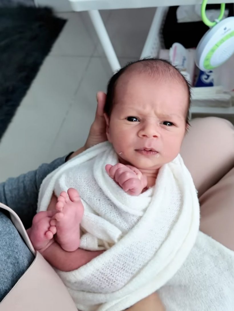 ไอซ์ อภิษฎา ลงภาพน้องโนอา รู้เลยสามีหน้าตาดีขนาดไหน