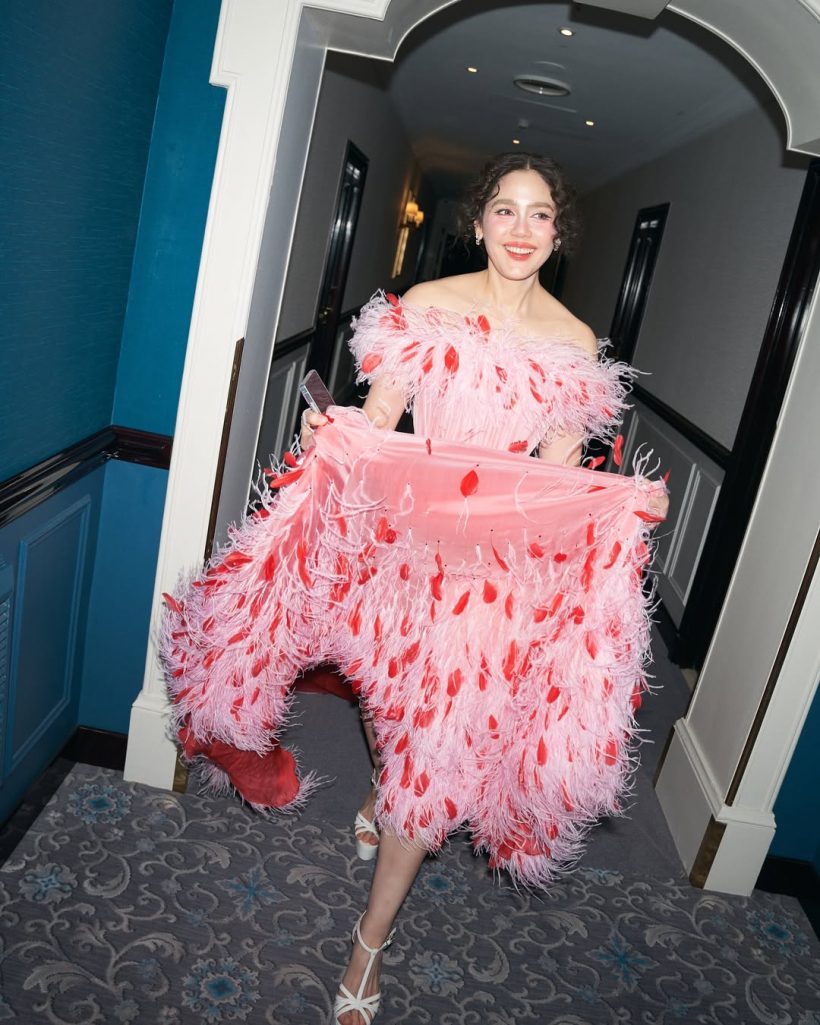 ชมพู่ อารยา ฟาดกลับคนวิจารณ์เเก่! สวยเชิดไม่สนดราม่า!