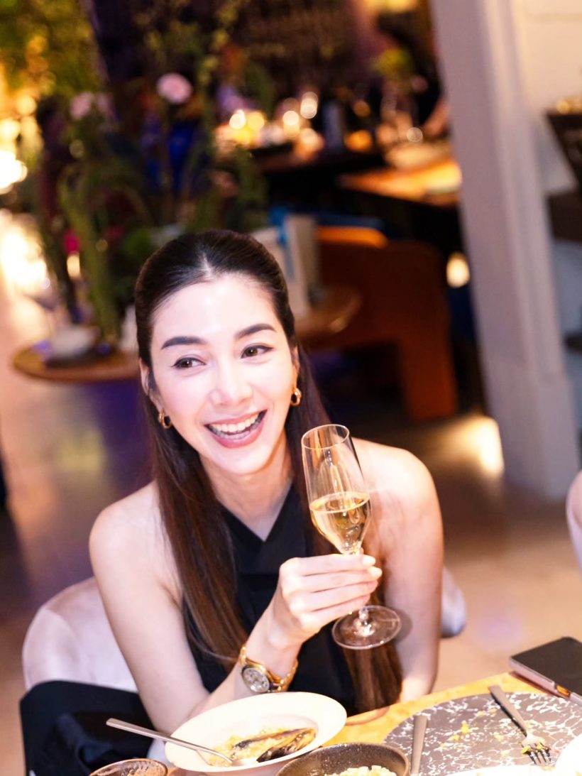 แก๊งนางฟ้าคืนชีพ! ในงานวันเกิดวุ้นเส้น แถมมีสมาชิกเพิ่ม?