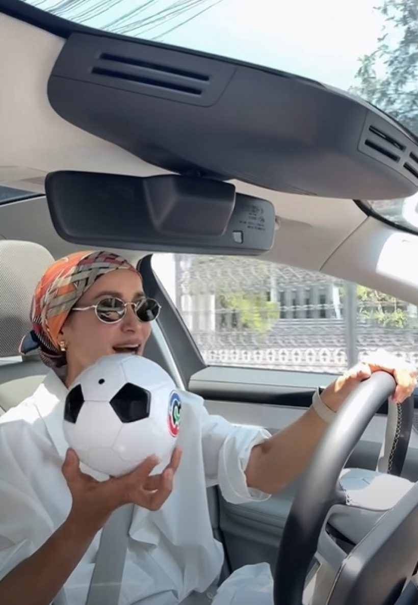 แอน ทองประสม พูดตรงๆโดนบอลอัด ทรุดลง เจ็บตรงไหน?