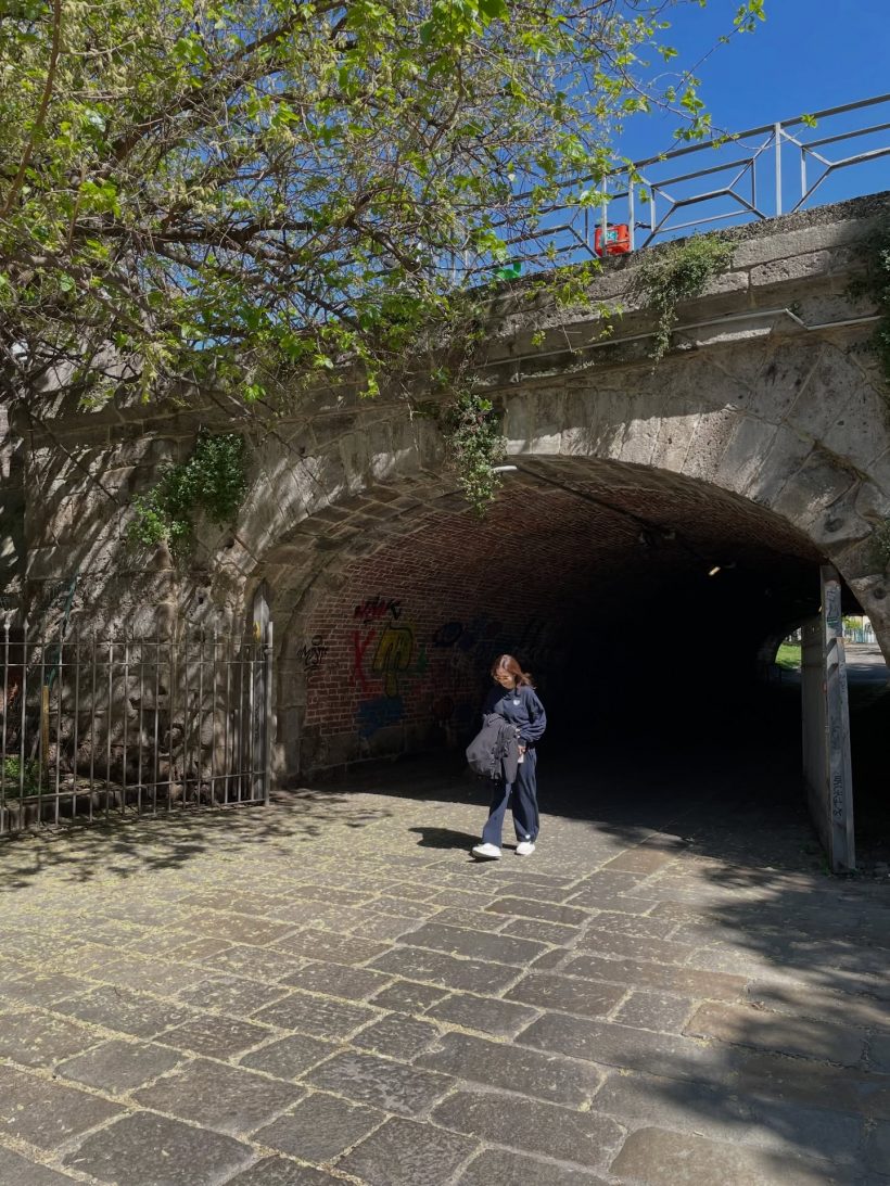 งู้ยย! ต่ายชุติมา เช็กอินอิตาลีพร้อมหนุ่มคนสนิท ทริปนี้คลั่งรัก?