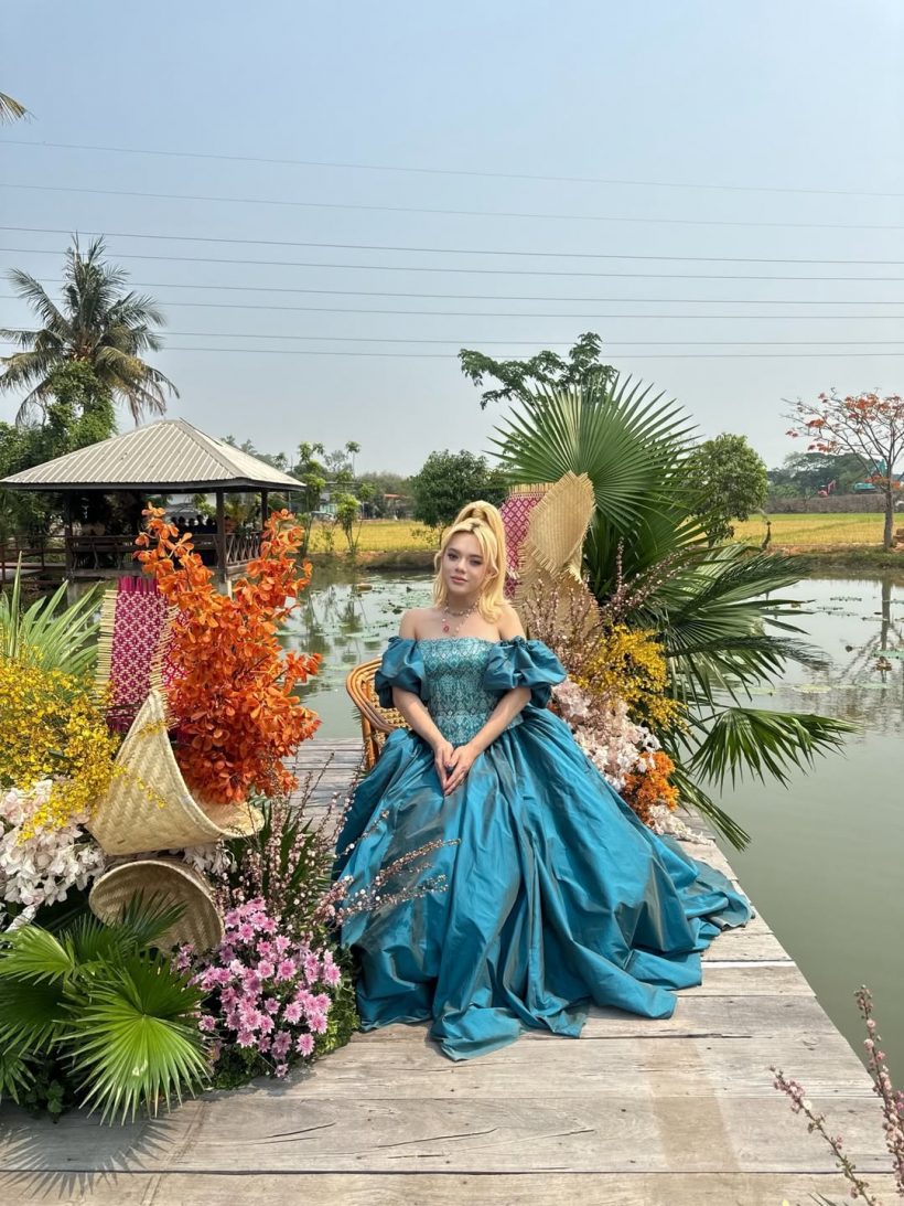 รอเปิดตัว! เธอคนนี้ยอมรับ ซุ่มคุยหนุ่มในเครื่องแบบจริง