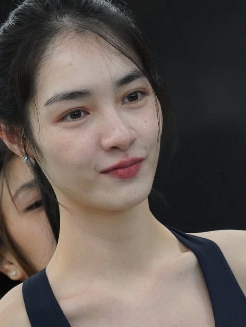 ชาวเน็ตยกนางเอกคนนี้ขึ้นหิ้ง เป็นคนหน้าสดที่สวยที่สุด!