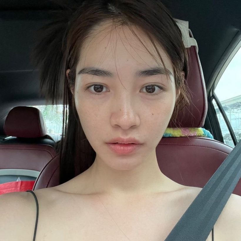 ชาวเน็ตยกนางเอกคนนี้ขึ้นหิ้ง เป็นคนหน้าสดที่สวยที่สุด!